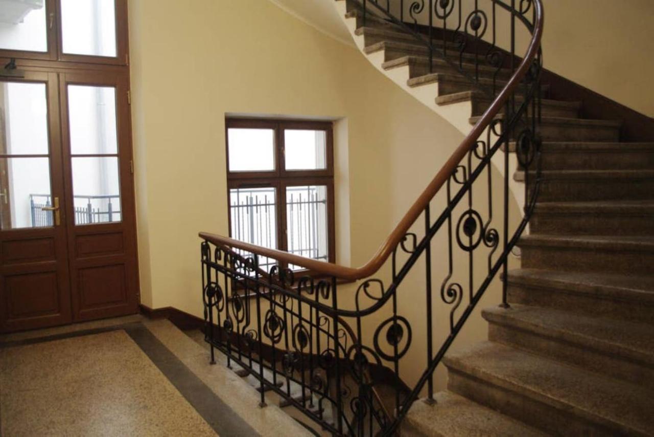 Studio Appartment In Old Town Krakau Buitenkant foto